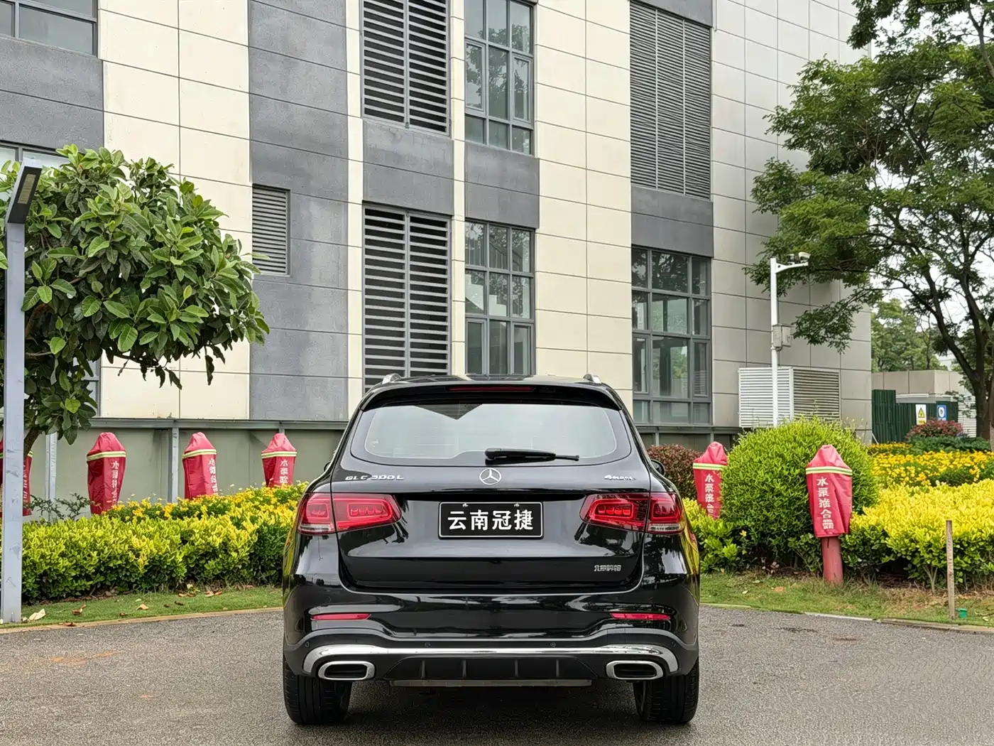 Mercedes-Benz GLC 2020 Facelift GLC 300 L 4MATIC Dynamic фото 8