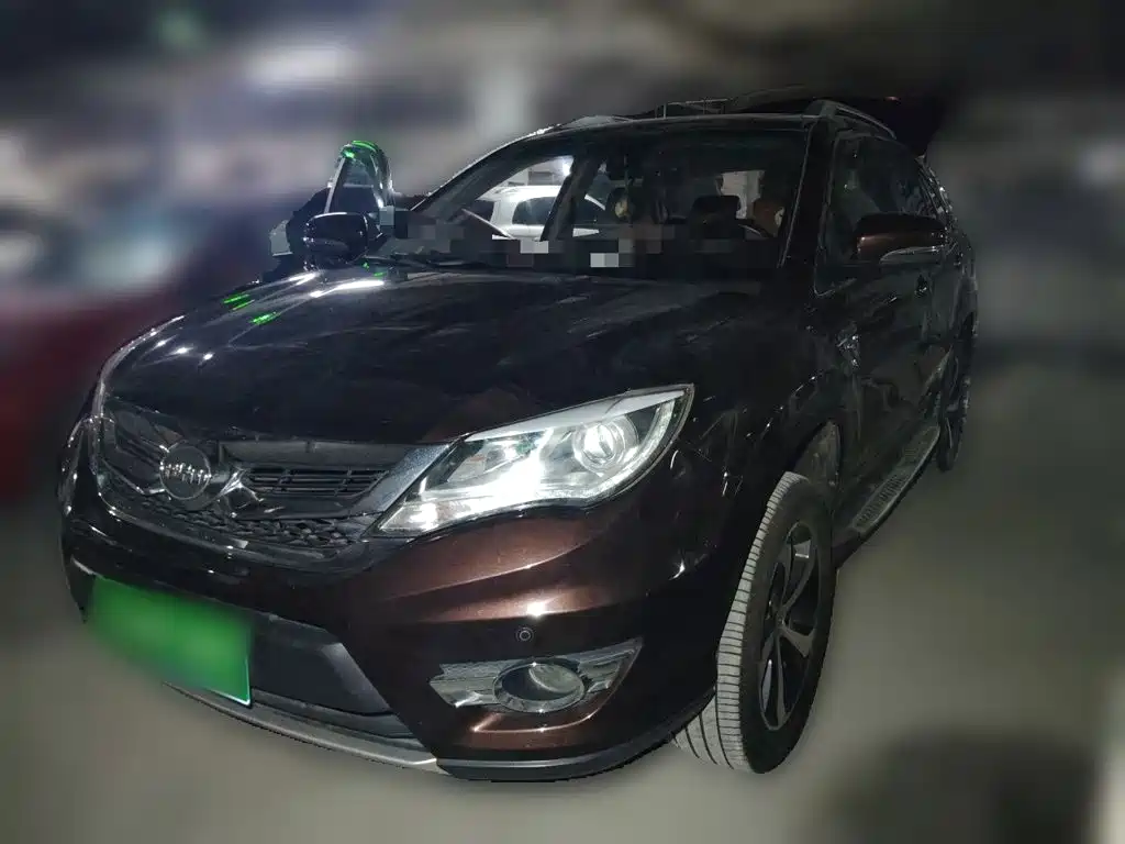 Фото 1 - BYD S7