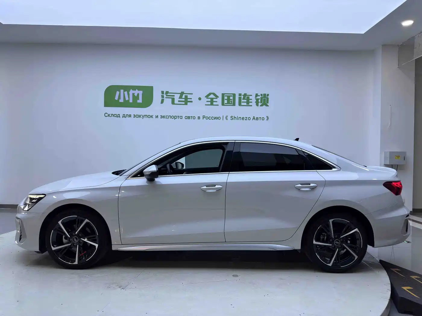Audi A3 2022 A3L Limousine 35 TFSI Style Sport фото 9