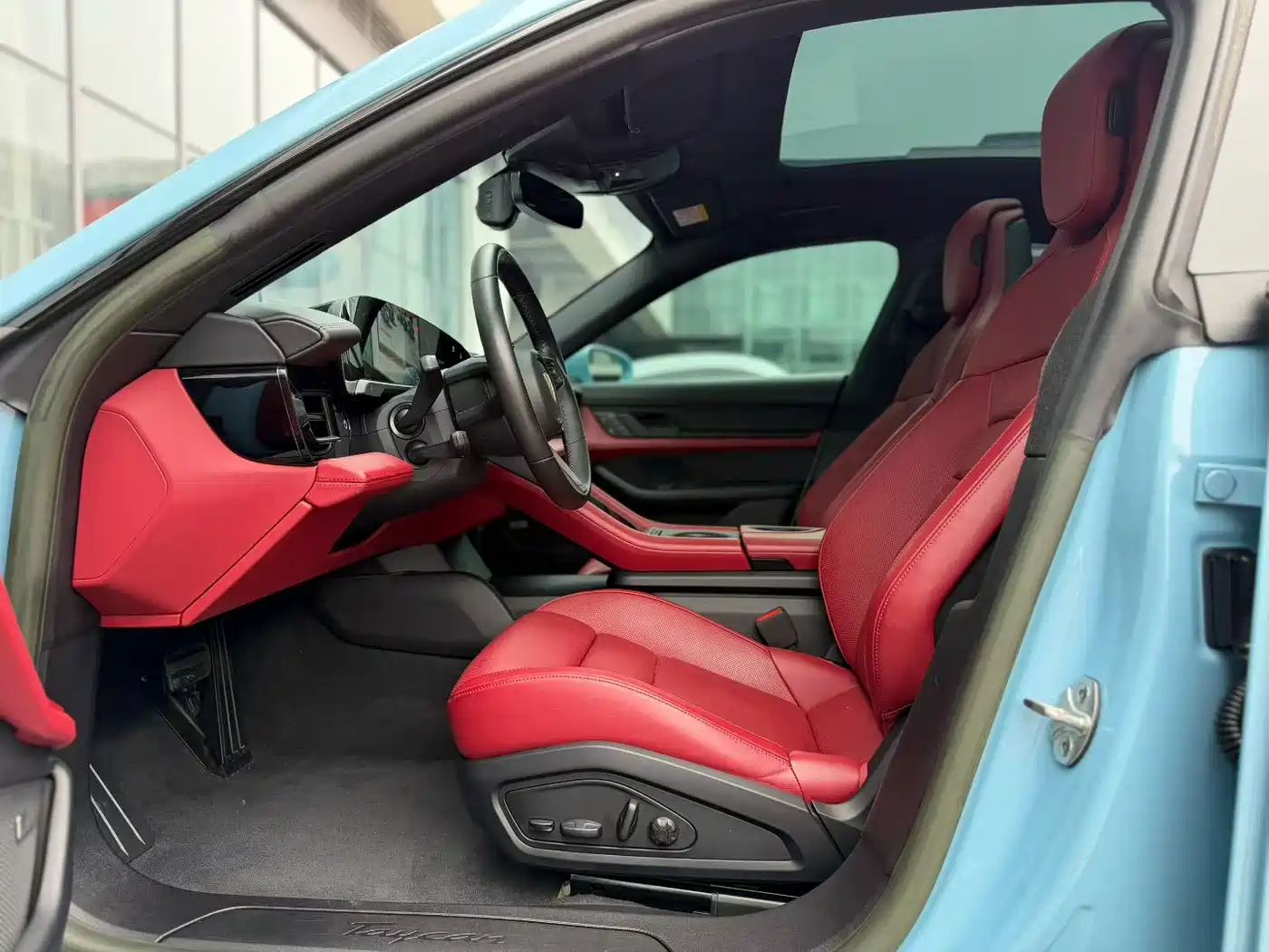 Porsche Taycan 2022 Facelift Taycan фото 5