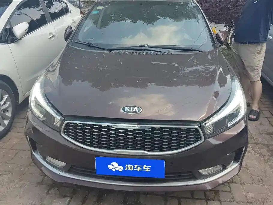 Kia K3 2017 1.6L Automatic 15th Anniversary Special GLS фото 2