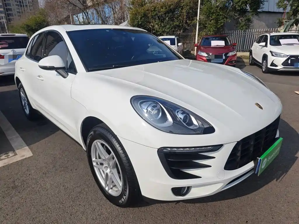 Porsche Macan 2017 Macan 2.0T фото 4