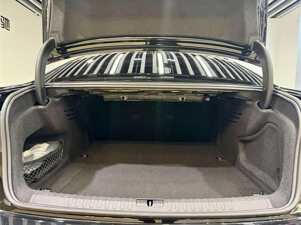 Audi A6L 2024 40 TFSI Luxury Dynamic фото 11