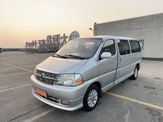 Jinbei Grace 2015 2.0L Classic Edition Base Model Long Wheelbase 7-Seater