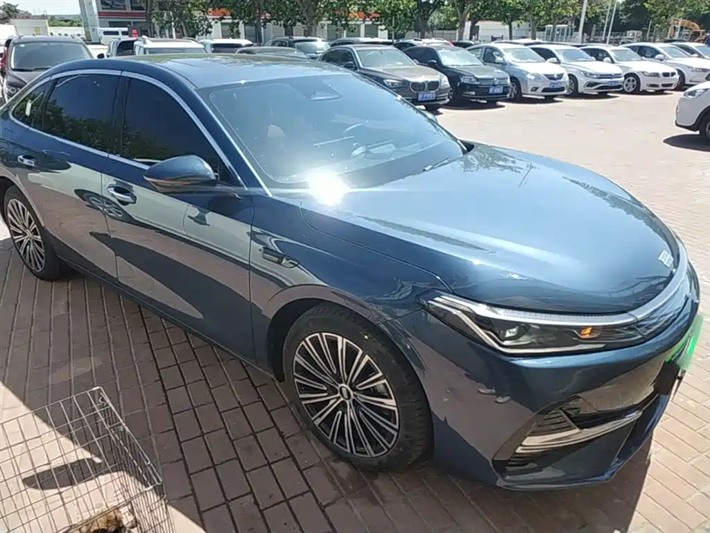 Geely Galaxy Galaxy A7 2025 EM-i фото 4