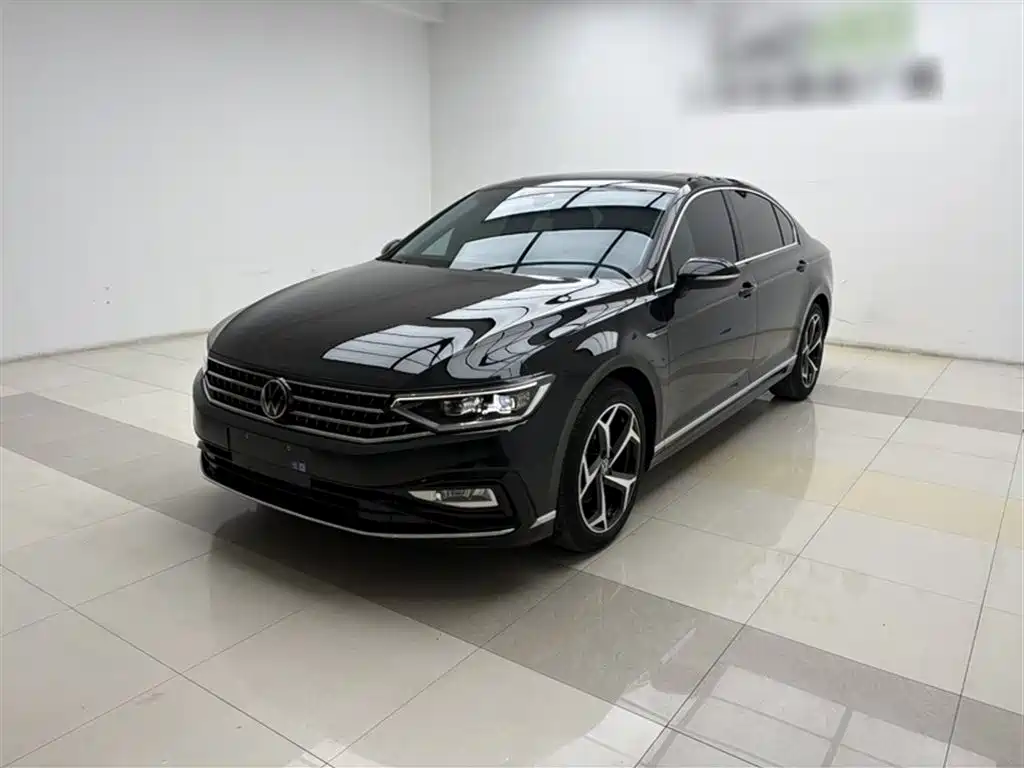 Volkswagen Magotan 2025 Popular Edition 330TSI DSG Luxury