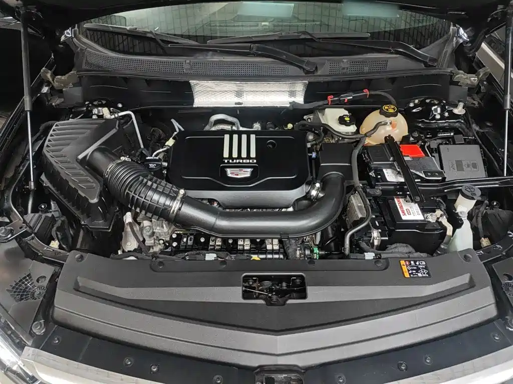 Cadillac XT6 2022 2.0T 7-Seater 2WD Luxury Edition фото 16