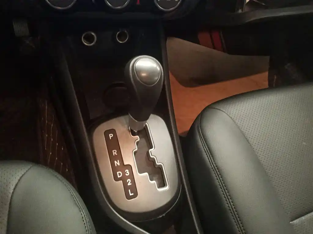 Kia K2 2015 Sedan 1.4L AT GLS фото 14