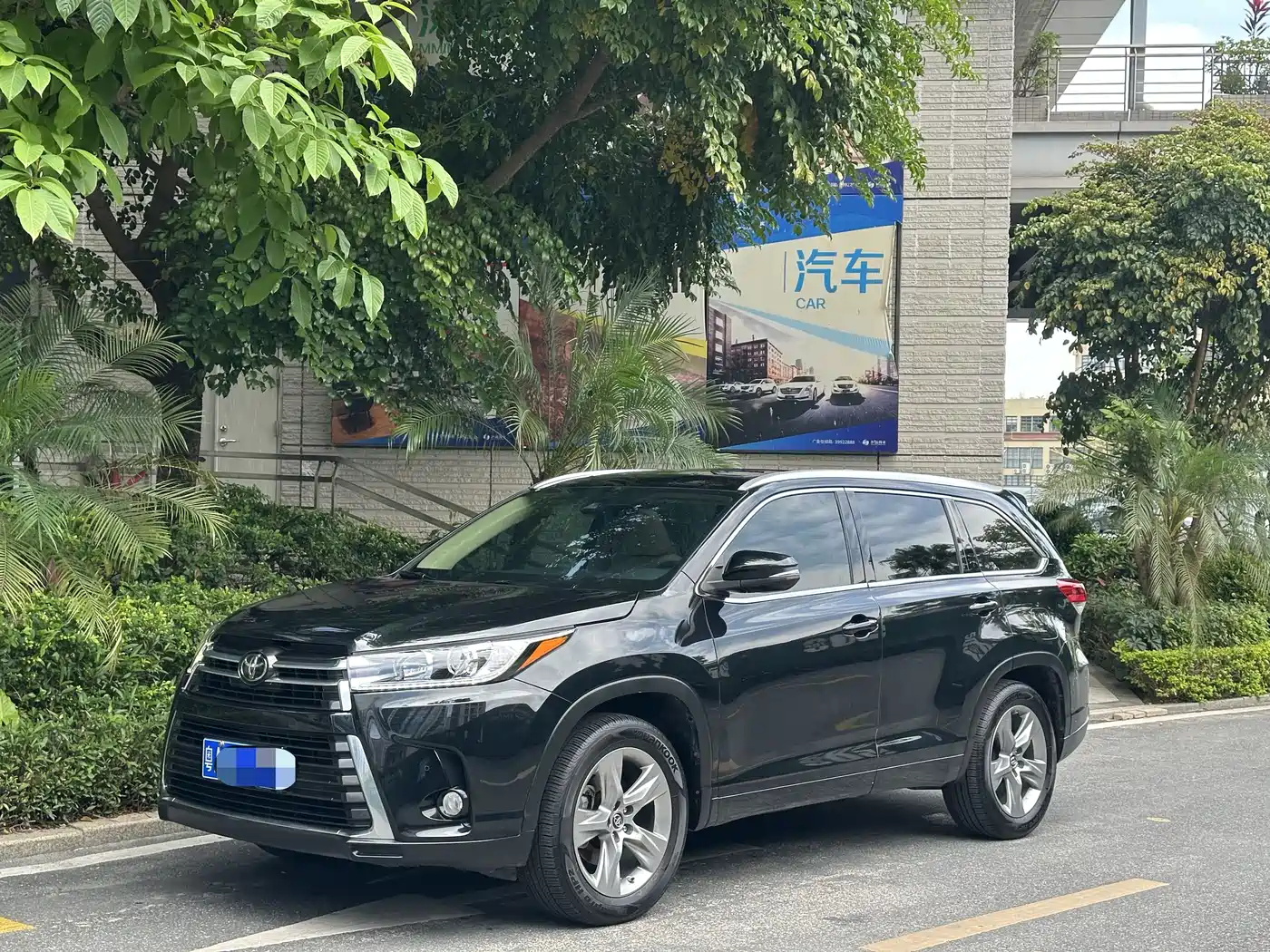 Toyota Highlander 2018 2.0T 4WD Premium 7-seater China VI
