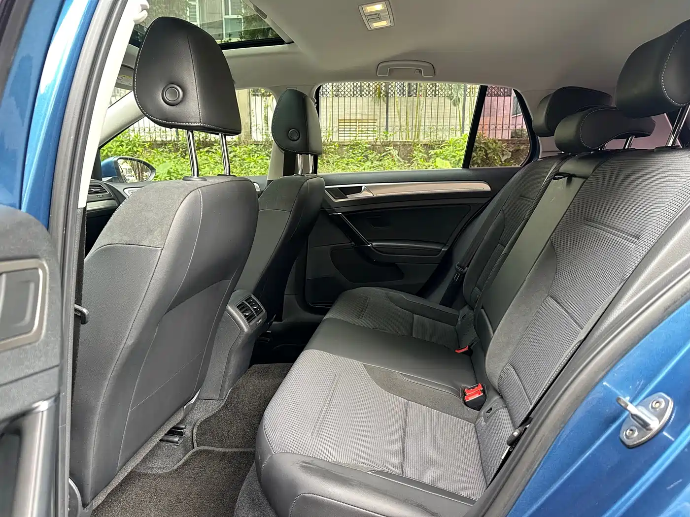 Volkswagen Golf 2018 230TSI Automatic Comfort фото 11