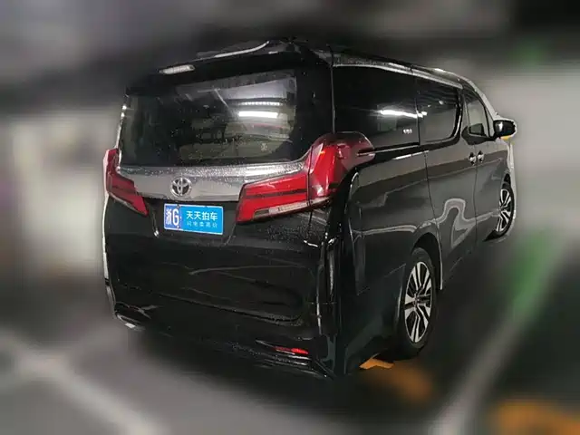 Toyota Alphard 2018 Facelift 3.5L Premium Edition — фото 2