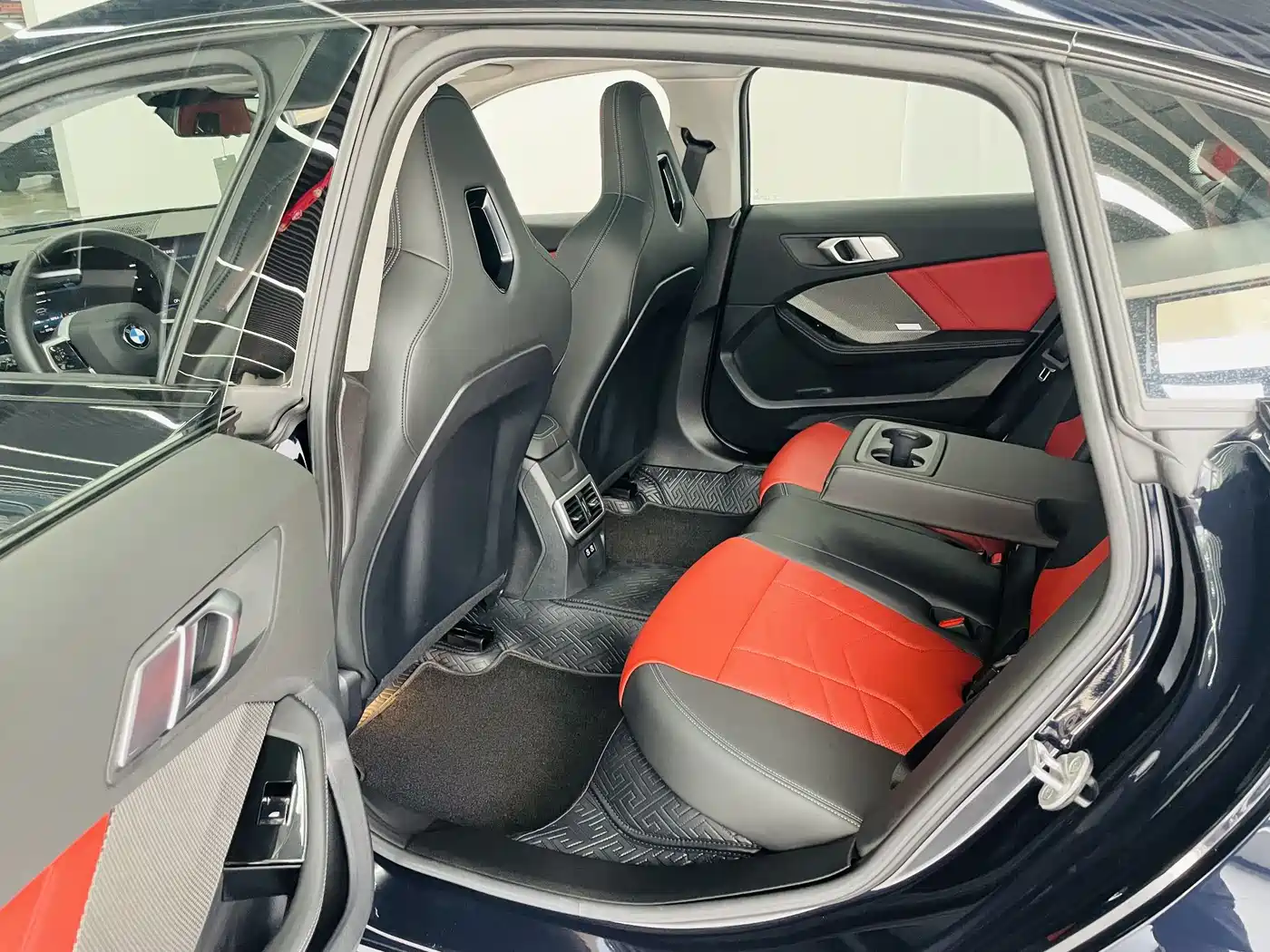 BMW 2 Series 2025 225L M Sport Moonlight Package фото 10