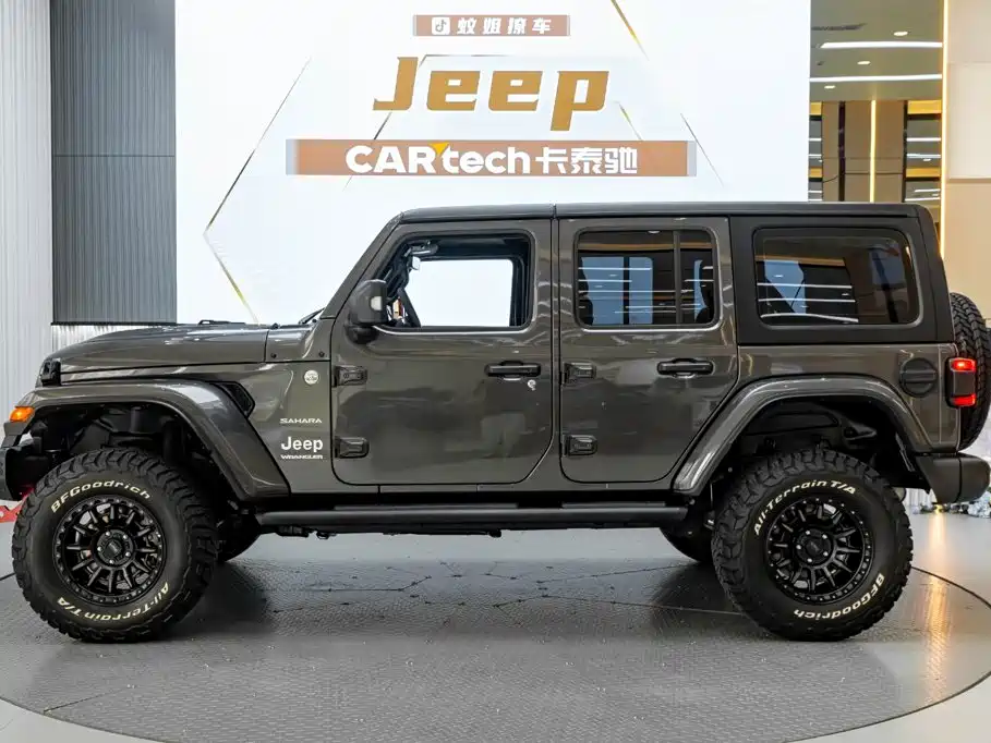 2025 Jeep Wrangler