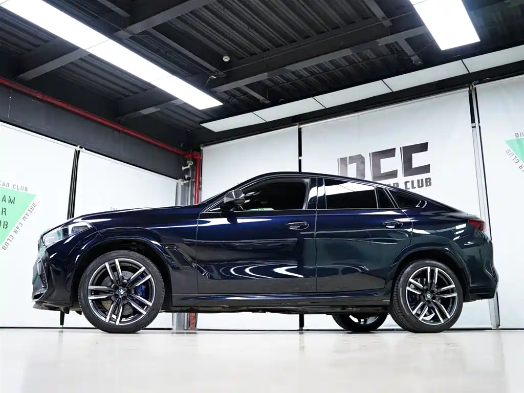 BMW X6 M 2022 X6 M фото 24