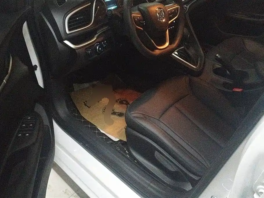 Buick Excelle 2021 Exemplar 1.5L Auto Elite фото 9