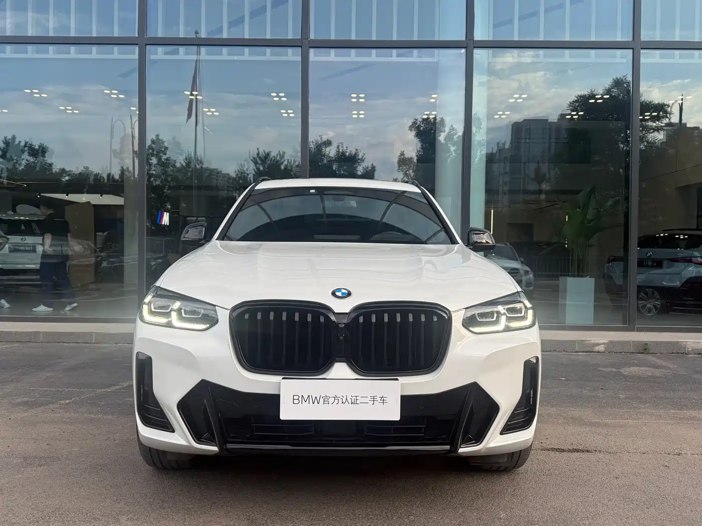 BMW X3 2022 xDrive30i Premium M Night Package фото 2