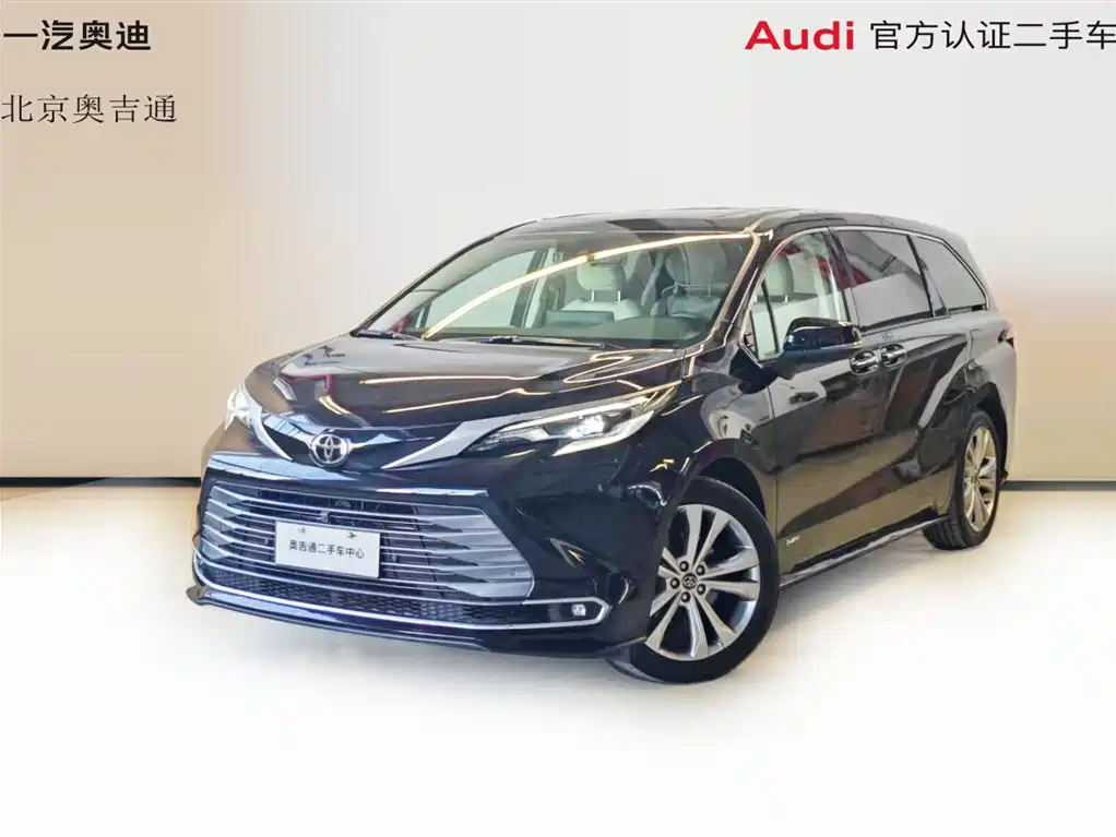Toyota Sienna 2024 2.5L Hybrid Ultimate Premium Edition