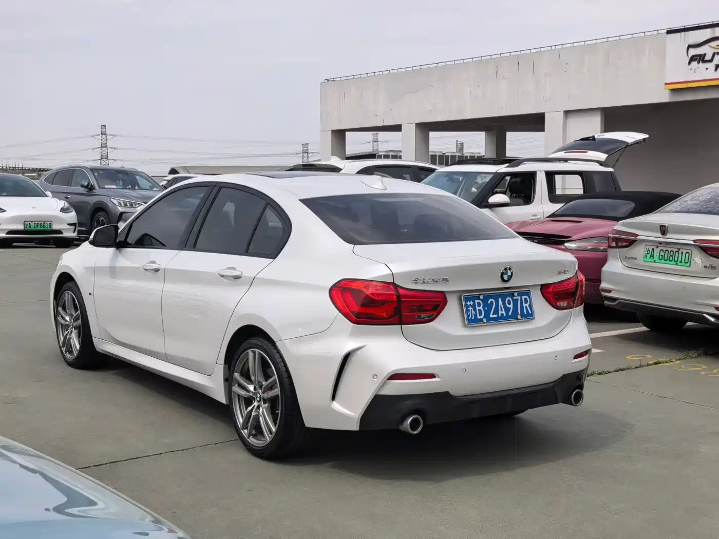 BMW 1 Series 2020 Model 125i Leading M Sport Package фото 8