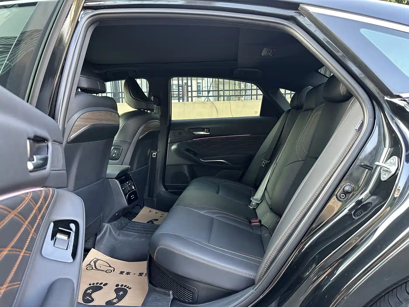 Toyota Avalon 2024 Model Hybrid 2.0L Prestige Edition фото 14