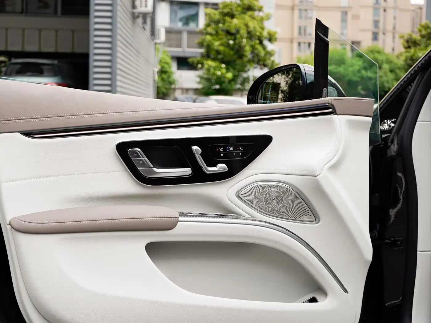 Mercedes-Benz EQS AMG 2022 AMG EQS 53 4MATIC+ фото 14