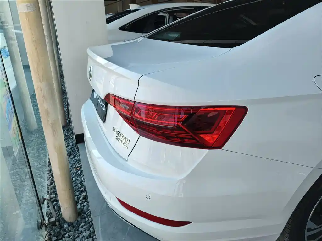 Volkswagen Sagitar 2022 280TSI DSG Soaring Edition фото 6