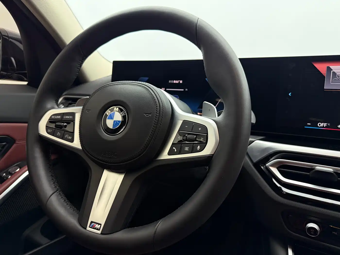 BMW 3 Series 2023 320Li M Sport Package фото 15
