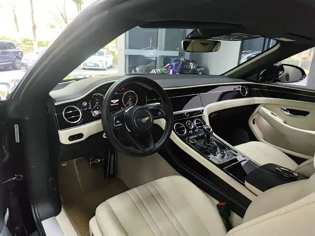 BENTLEY CONTINENTAL