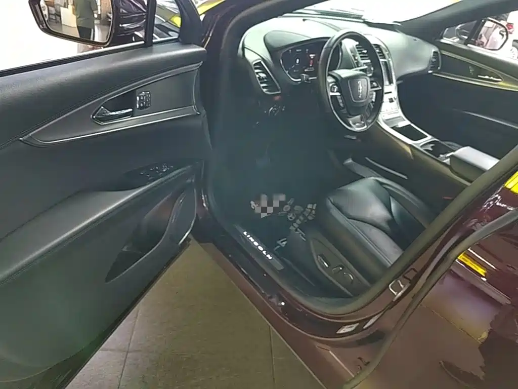 Lincoln Nautilus (Import) 2019 2019 2.0T 2WD Premium Edition China VI