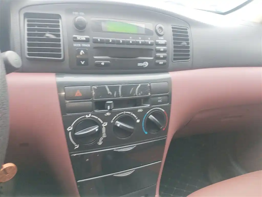 BYD F3 2016 1.5L Manual Comfort фото 13