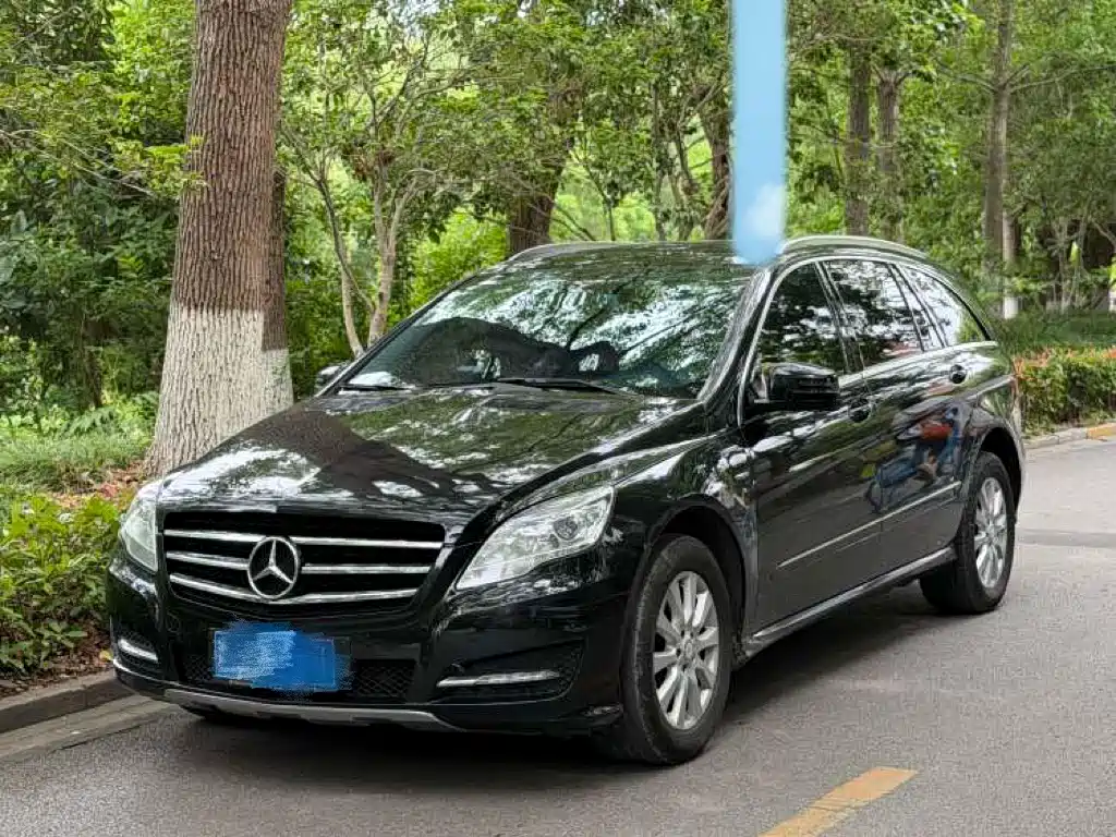 Mercedes-Benz R-Class 2017 R 320 4MATIC Business Collector's Edition