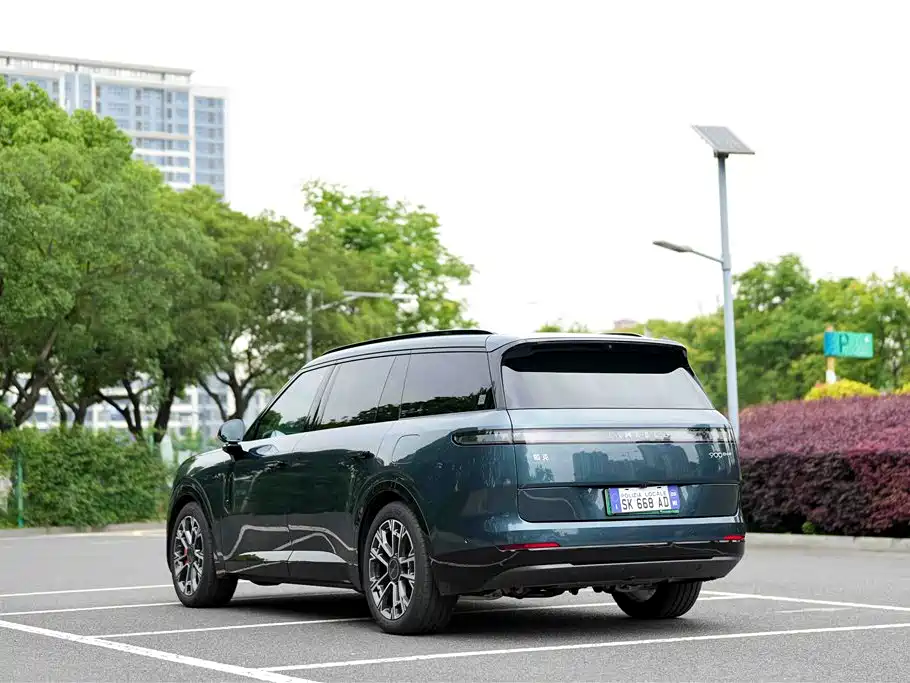 Lynk & Co 900 2025 1.5T Ultra фото 7