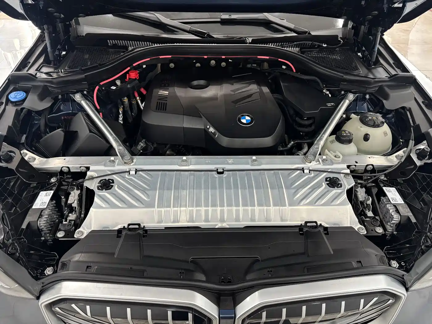 BMW X3 2025 xDrive30L Premium Model M Sport Black Package фото 33