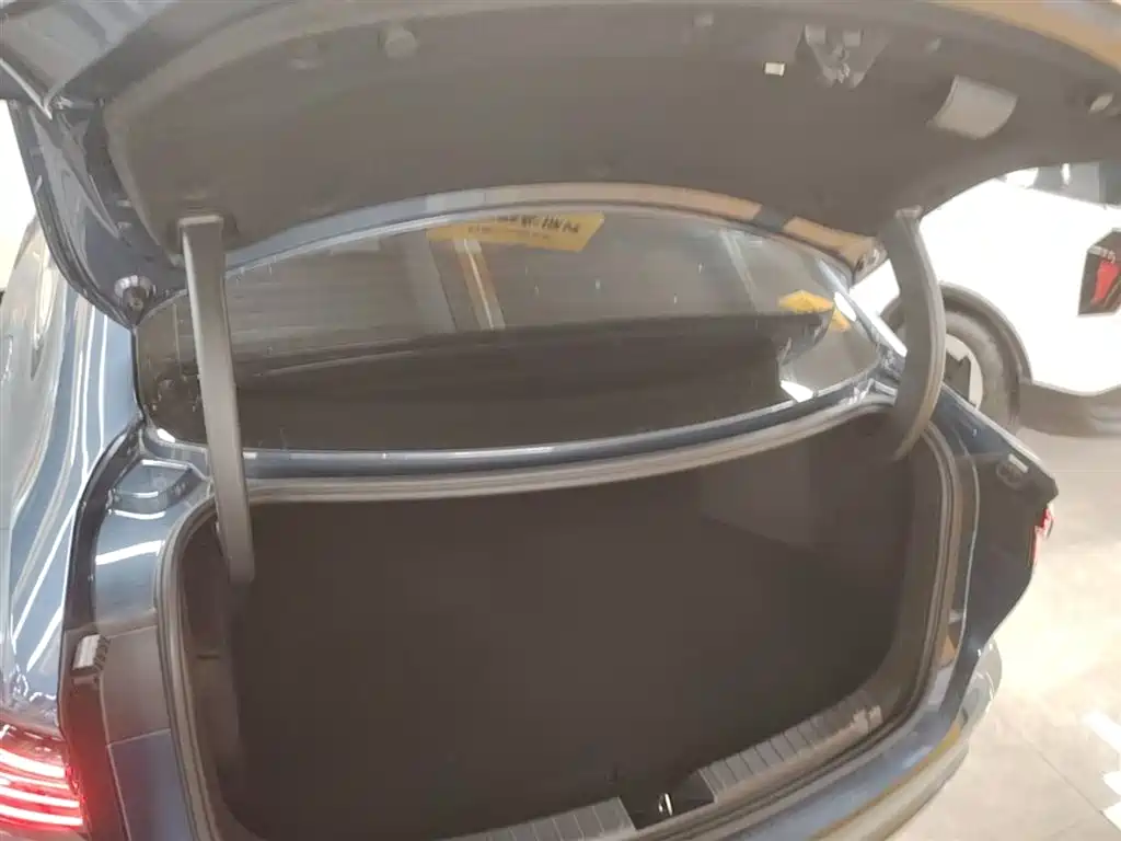 Geely Galaxy Galaxy A7 2025 EM-i фото 19