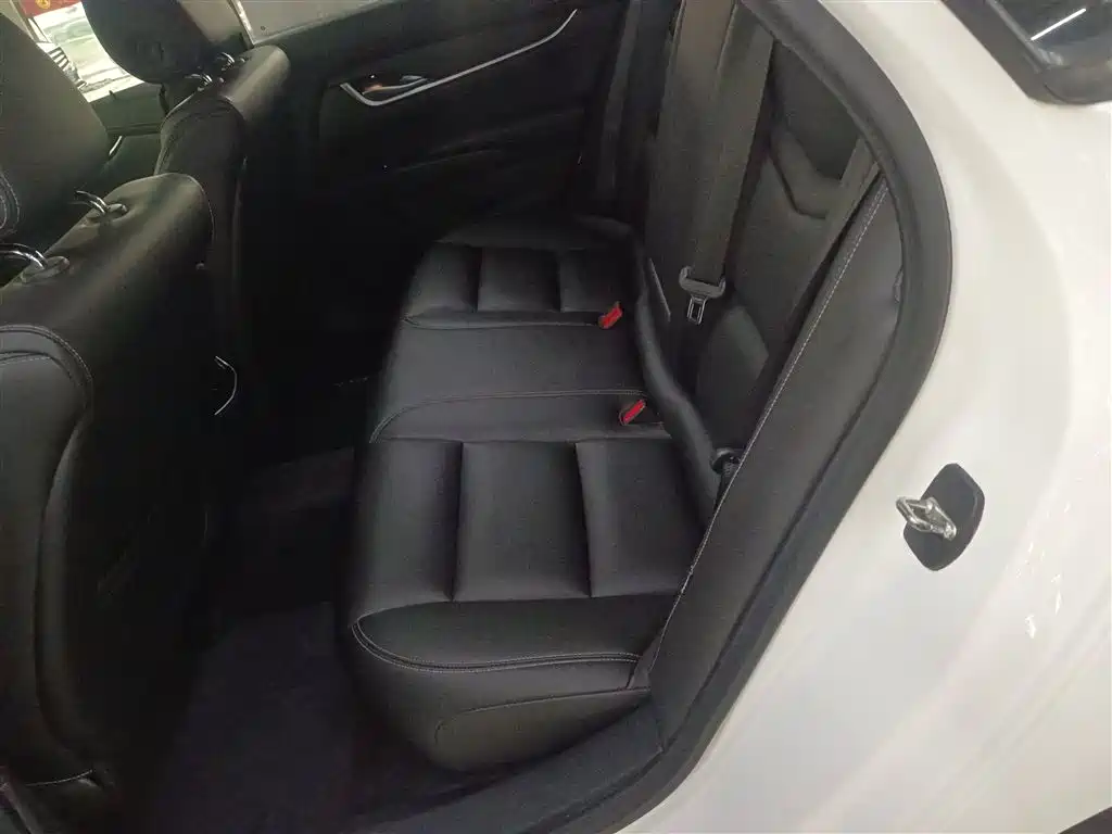 Cadillac XTS 2018 28T Technology фото 12