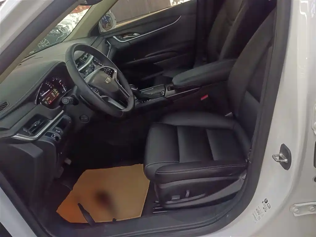 Cadillac XTS 2018 28T Technology фото 10
