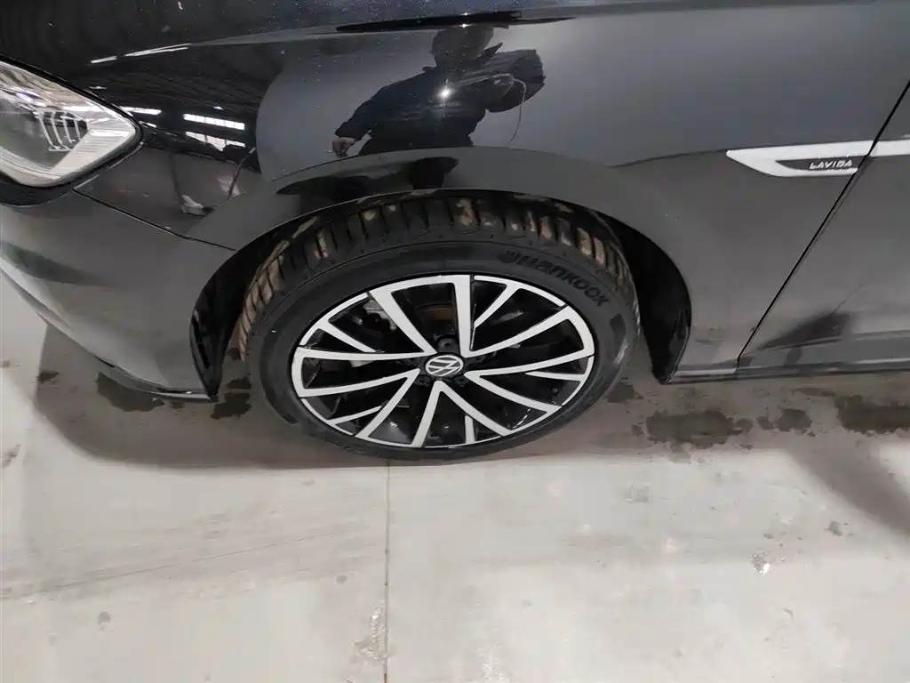 Volkswagen Lavida 2022 280TSI DSG Luxury Edition фото 25