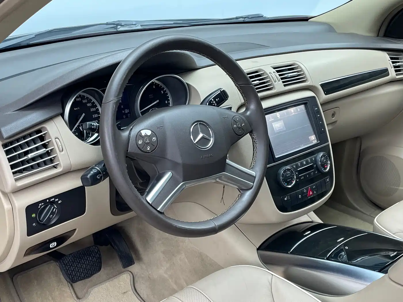Mercedes-Benz R-Class 2014 R 320 4MATIC Luxury фото 7