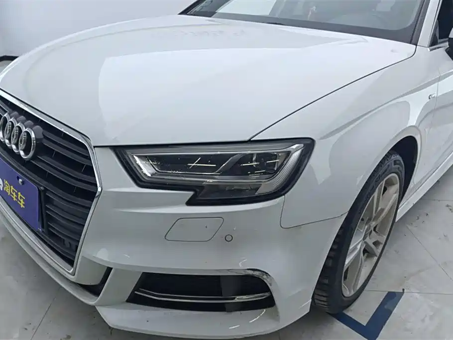 Audi A3 2019 Limousine 35 TFSI Fashion China V фото 5