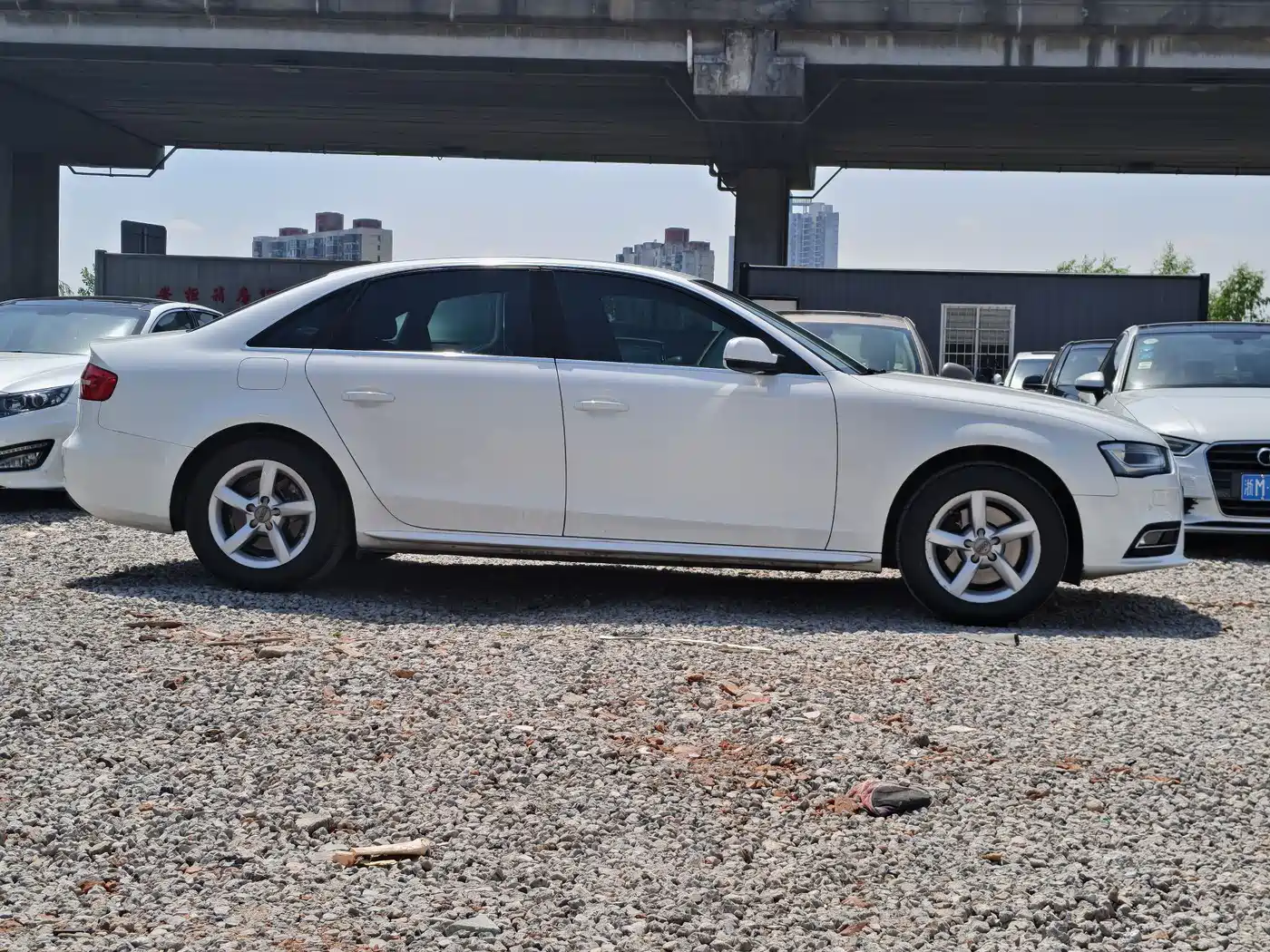 Audi A4L 2013 35 TFSI Automatic Standard фото 4