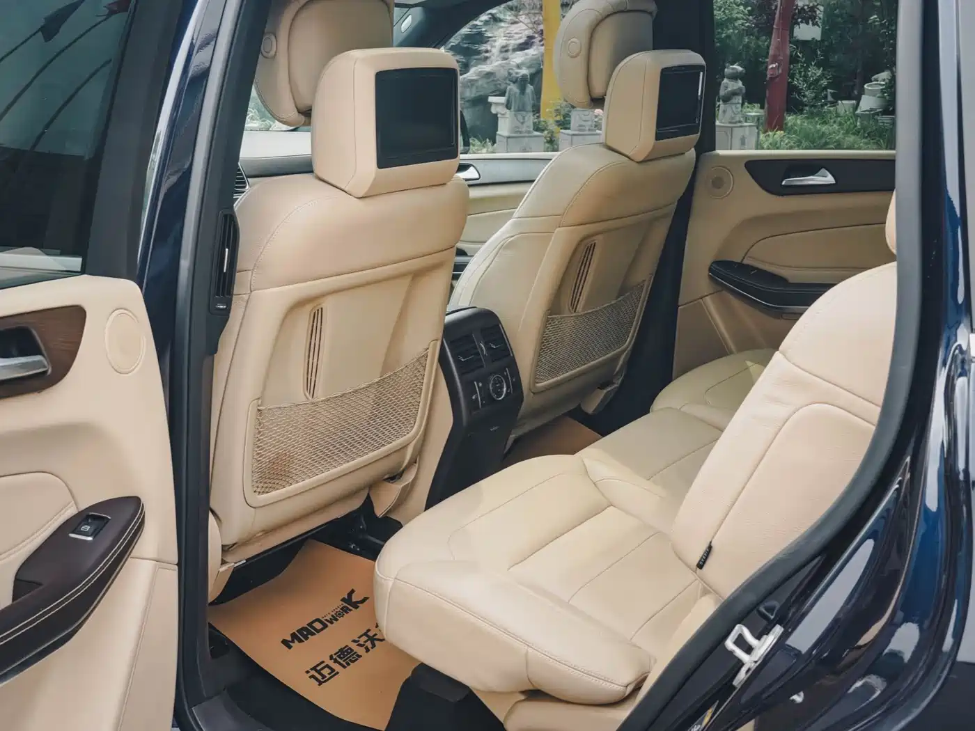 Mercedes-Benz GLS 2016 GLS 500 4MATIC фото 9