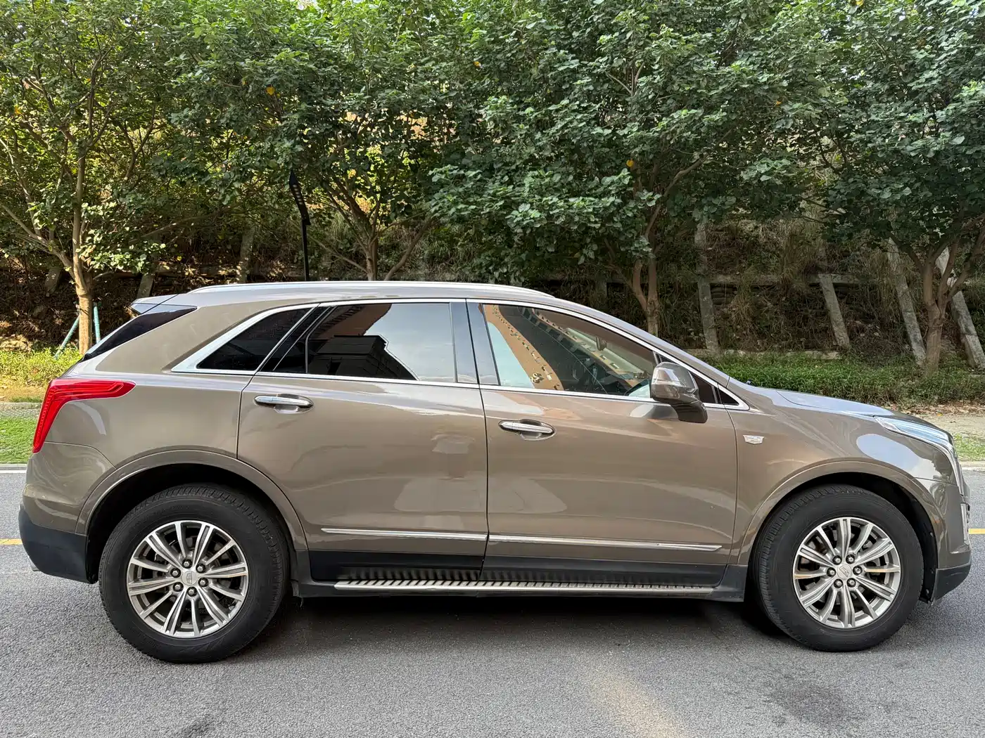 Cadillac XT5 2016 28T AWD Luxury Model фото 4