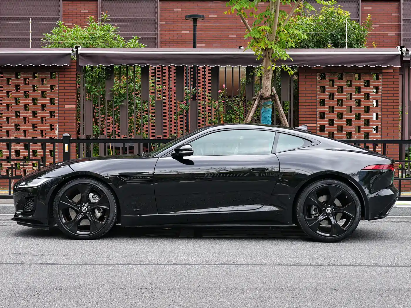 2024 Jaguar F-TYPE