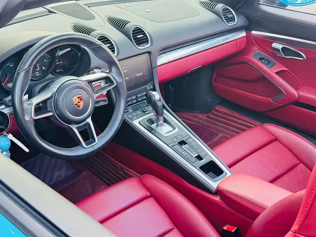 Porsche 718 2018 Boxster 2.0T фото 13