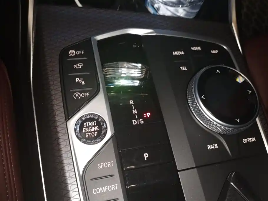 BMW 4 Series 2024 430i M Sport Shadow Edition фото 16