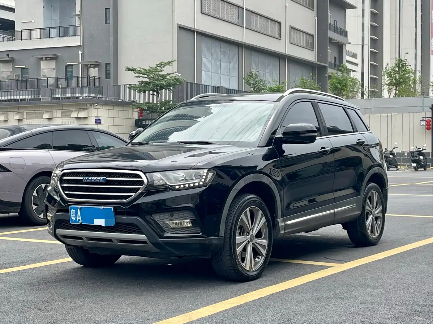 Haval H6 Coupe 2015 Model Blue Label 2.0T Automatic 2WD Elite