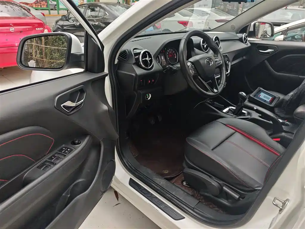 Soueast DX3 2017 2016 1.5L Manual Premium