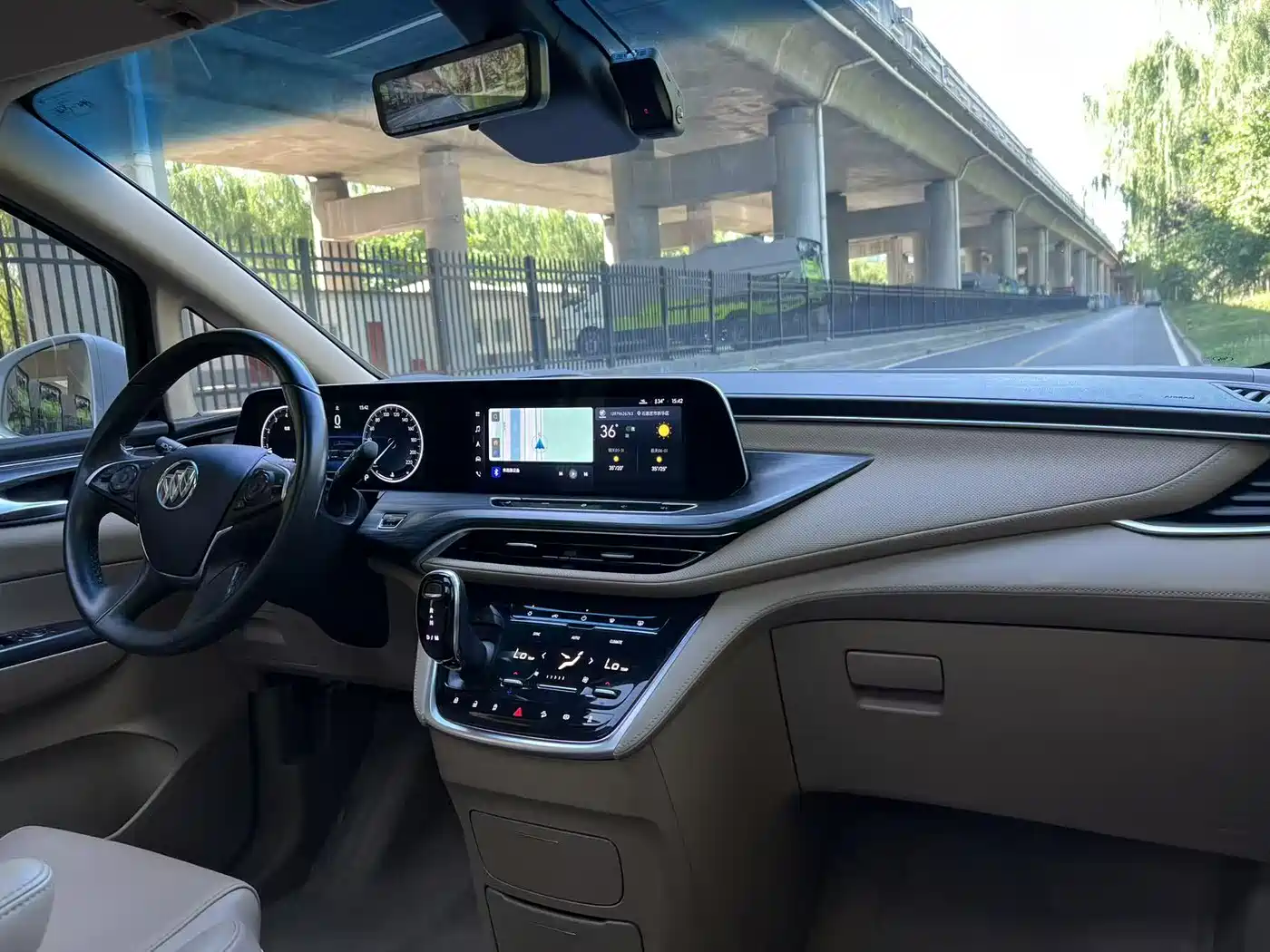 Buick GL8 2020 Model ES Landglory 653T Luxury фото 12