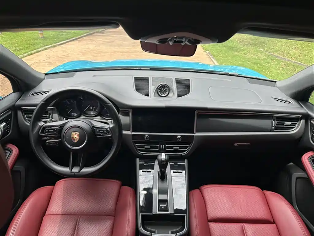 Porsche Macan 2022 Macan 2.0T фото 12
