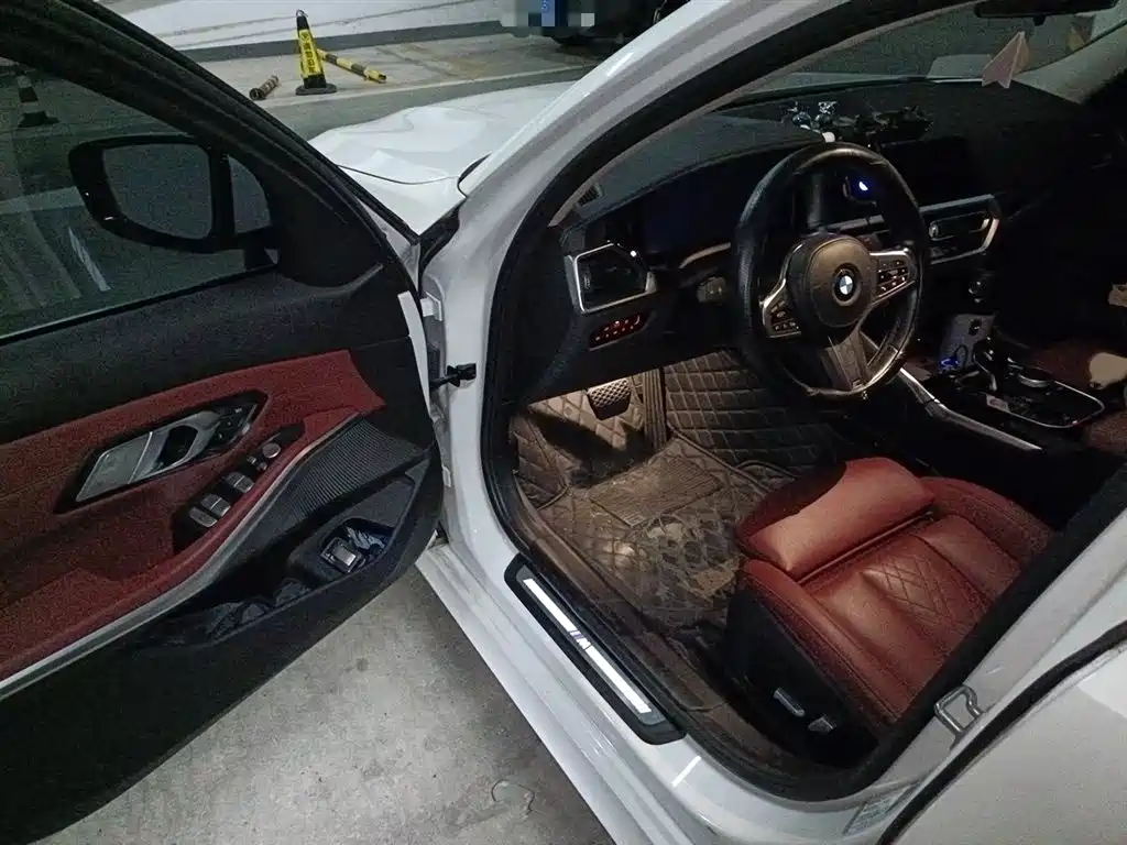 BMW 3 Series 2022 320Li M Sport Package фото 14