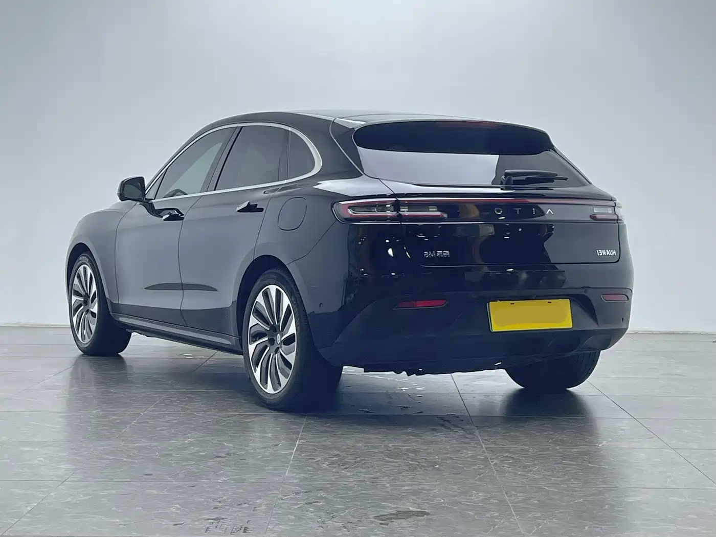 Aito AITO M5 2022 2022 Extended Range AWD Performance Edition